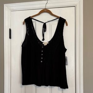 NWT Torrid Festi Henley Scoop Tank